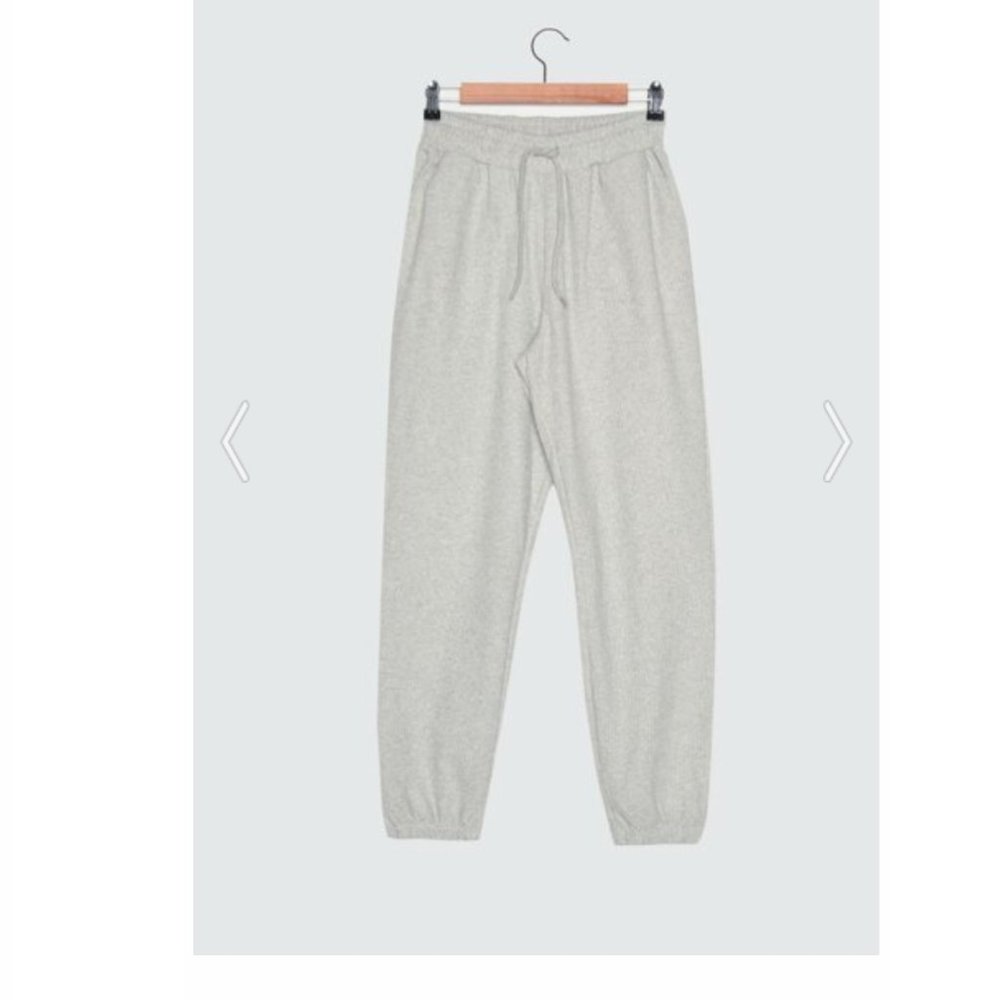 Gray Comfort Basic Knitted Sweatpants - Picture 9 of 10